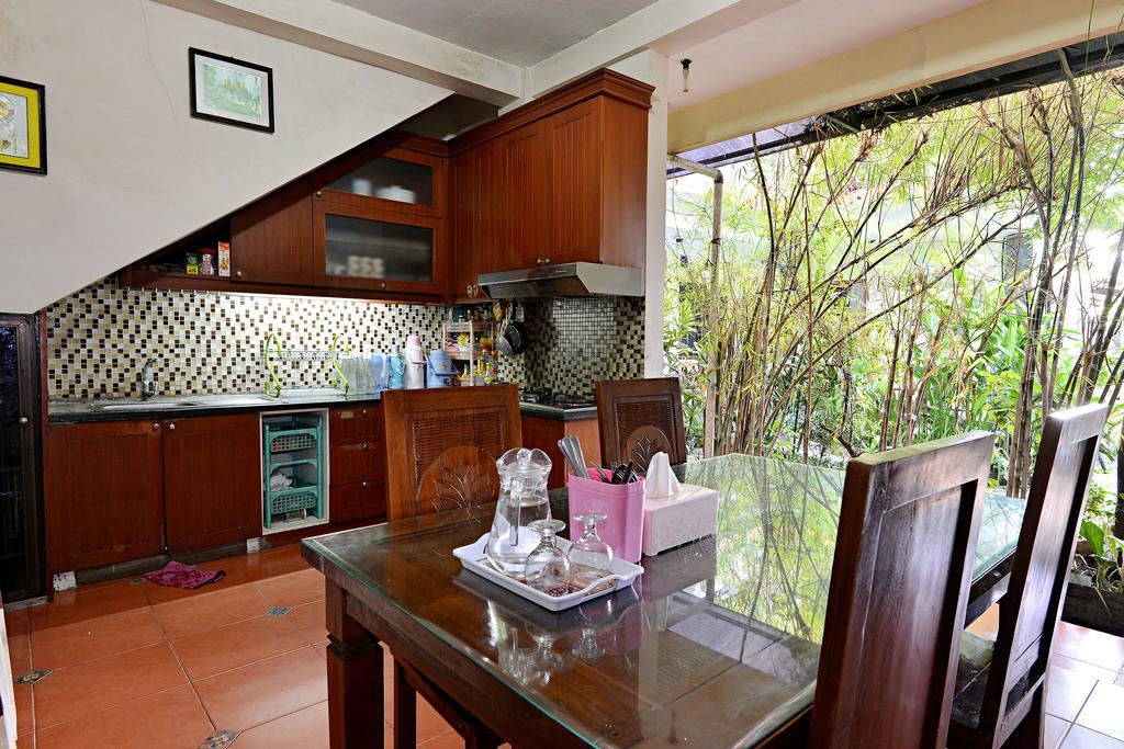Zen Rooms Sabana Urip Sumoharjo Yogyakarta Eksteriør bilde