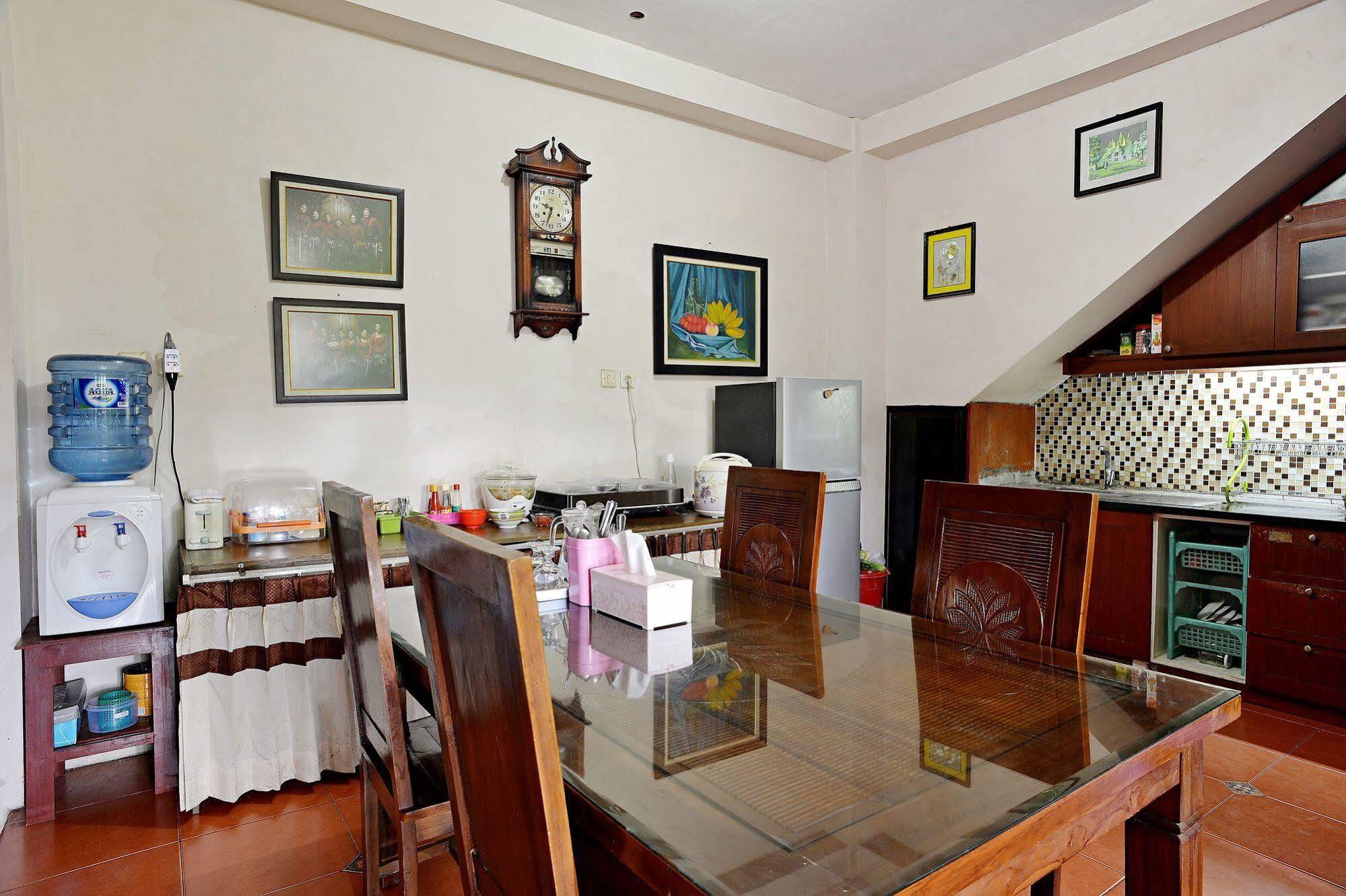 Zen Rooms Sabana Urip Sumoharjo Yogyakarta Eksteriør bilde