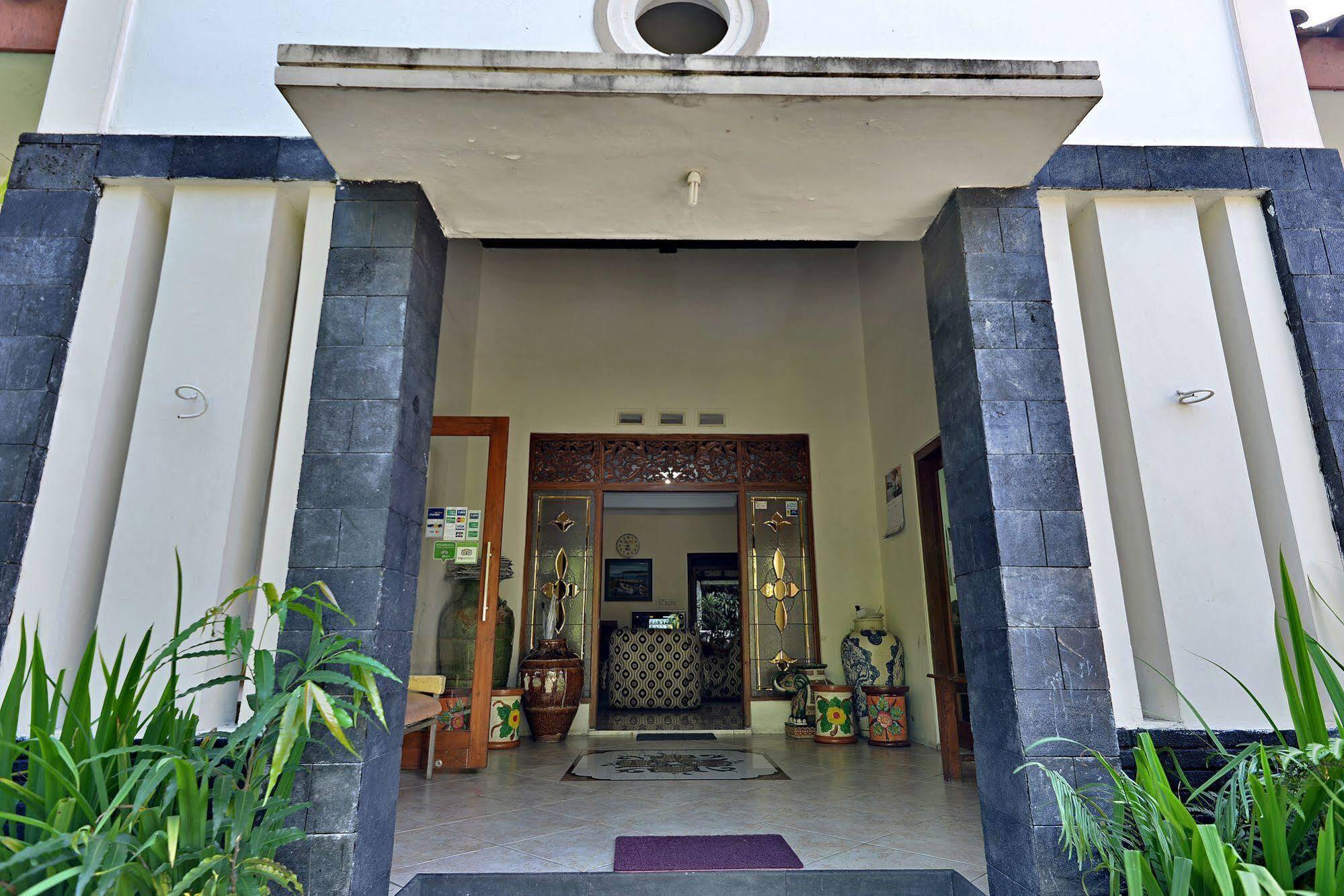 Zen Rooms Sabana Urip Sumoharjo Yogyakarta Eksteriør bilde